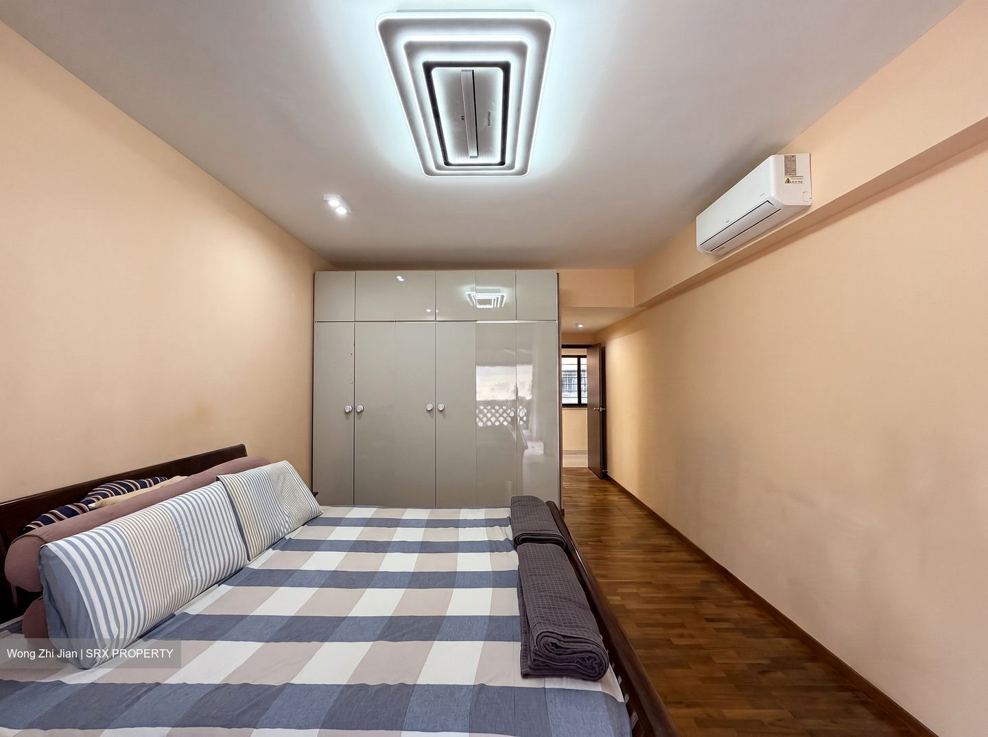 Seletaris (D27), Condominium #599381791